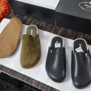 Home classic leather men’s shoes prada mule